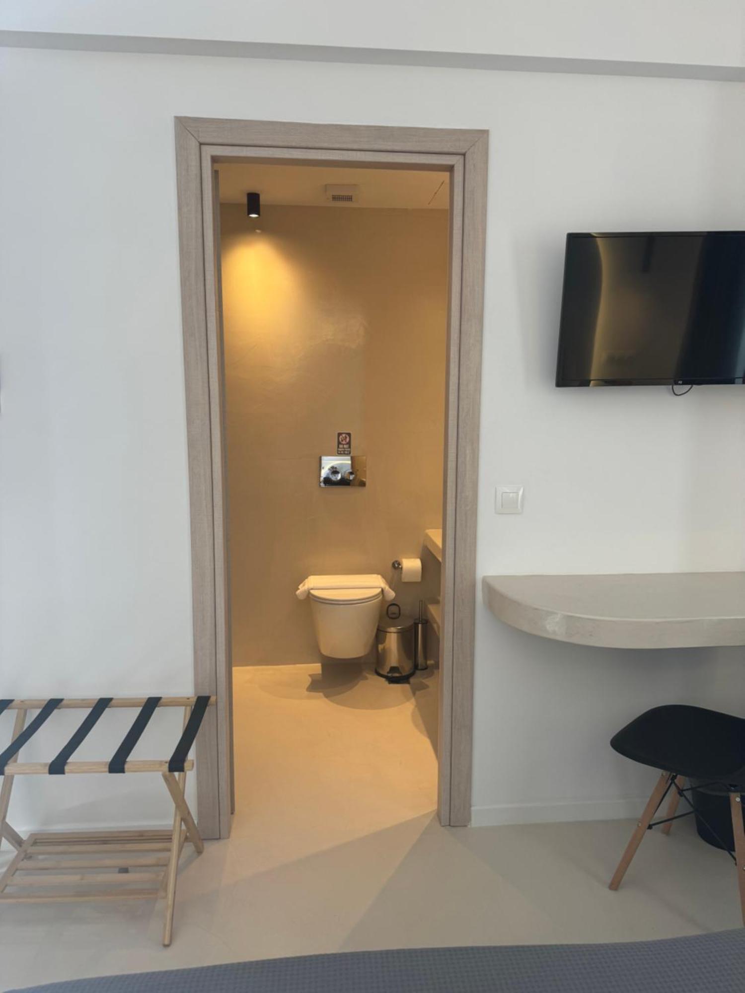 Angelo Estate Santorini Aparthotel Perissa  Ngoại thất bức ảnh